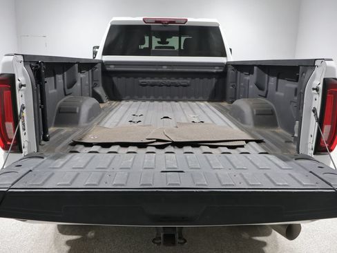 Used 2023 GMC Sierra 3500 Denali w/ Denali Ultimate Package AWD/4WD image 4