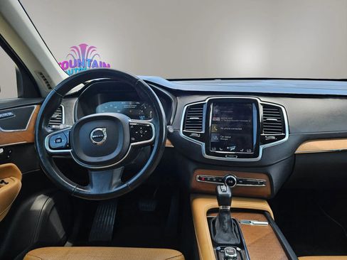 Used 2016 Volvo XC90 T6 Inscription w/ Protection Package Plus AWD/4WD image 27