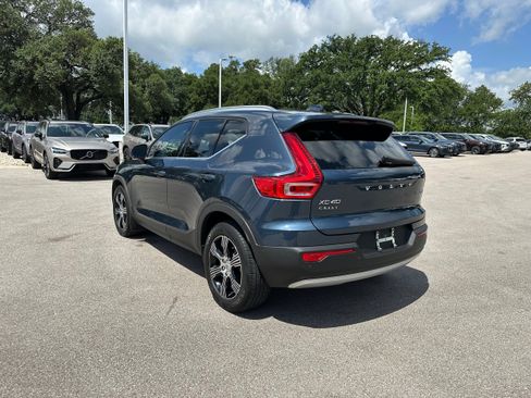 Used 2022 Volvo XC40 T5 Inscription image 4