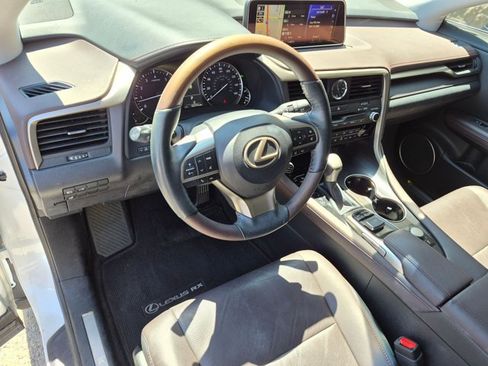 Used 2017 Lexus RX 350 FWD w/ Premium Package image 14
