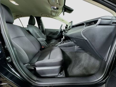 Used 2024 Toyota Corolla LE FWD image 29