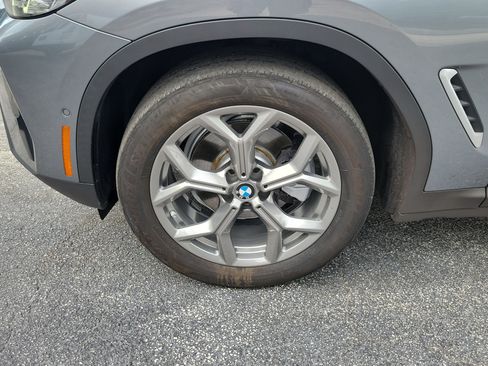 Used 2023 BMW X3 sDrive30i w/ Premium Package RWD image 4
