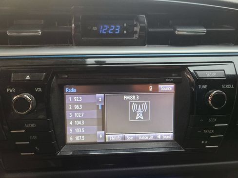 Used 2016 Toyota Corolla S Special Edition image 14