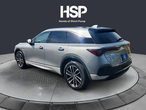 Used 2024 Acura ZDX A-Spec AWD/4WD image 3