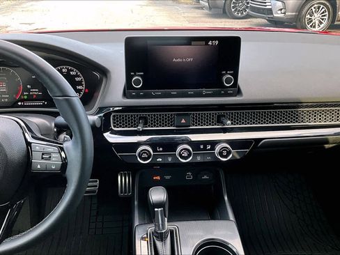 Used 2023 Honda Civic Sport image 6