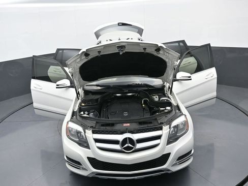 Used 2014 Mercedes-Benz GLK 350 4MATIC image 38