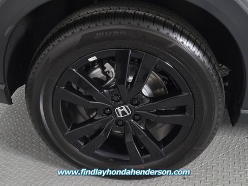 Certified 2026 Honda HR-V Sport image 11