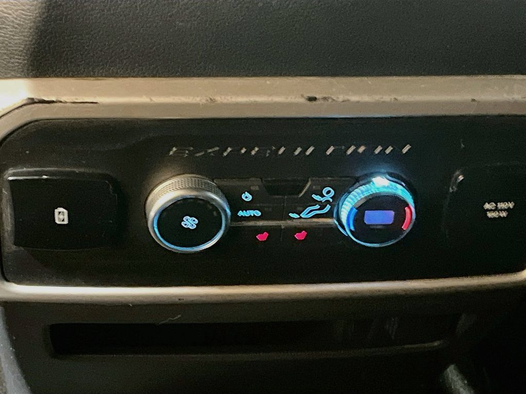 Used 2022 Ford Expedition Max Limited AWD/4WD image 27