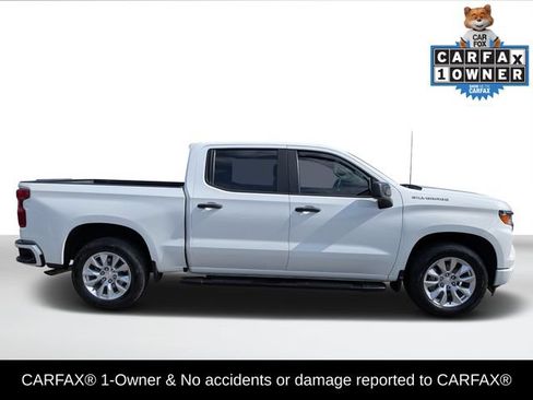 Used 2024 Chevrolet Silverado 1500 Custom RWD image 3