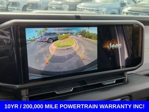 Used 2025 Jeep Wrangler Unlimited Sport AWD/4WD image 21
