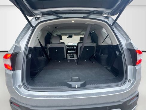 Used 2025 Honda Pilot Touring image 28
