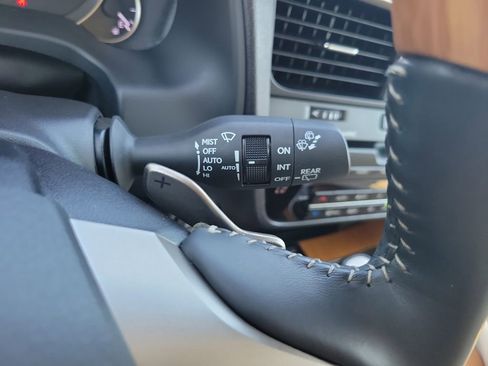 Used 2022 Lexus RX 350 350 w/ Premium Package image 21