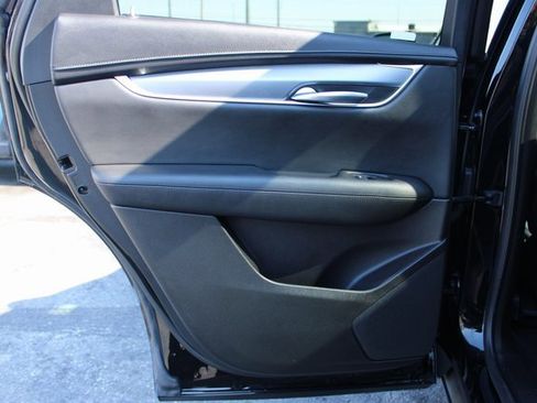 Used 2019 Cadillac XT5 Luxury image 29