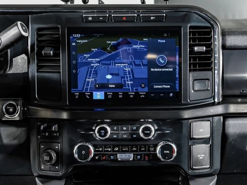 Used 2024 Ford F250 Lariat w/ Black Appearance Package AWD/4WD image 24
