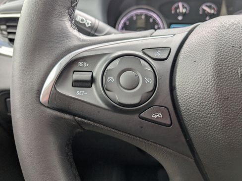 Used 2018 Buick Enclave Essence w/ LPO, Luxury Package image 19