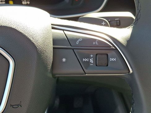 New 2025 Audi Q3 2.0T Premium image 15