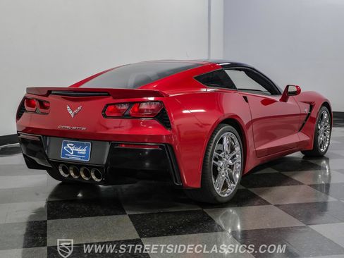 Used 2015 Chevrolet Corvette Stingray Coupe RWD image 25