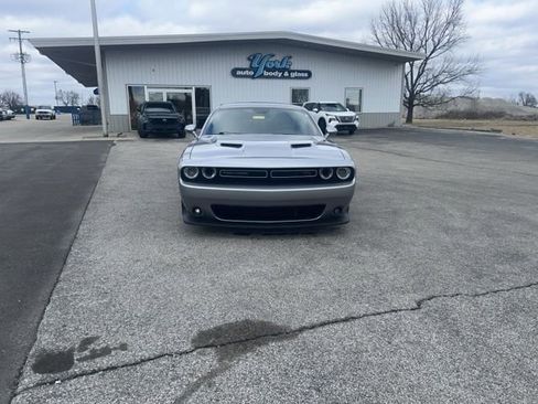 Used 2016 Dodge Challenger R/T w/ Cold Weather Group image 3