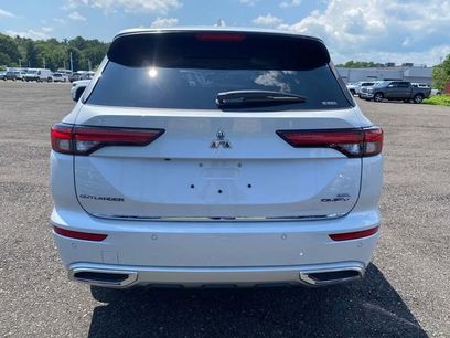 New 2025 Mitsubishi Outlander SEL