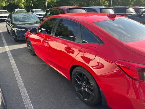 Used 2024 Honda Civic Sport image 6