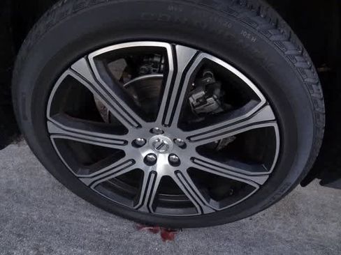 Used 2021 Volvo XC60 T5 Inscription w/ Advanced Package image 14