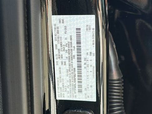 New 2025 Ford F150 Lariat w/ Equipment Group 502A High AWD/4WD image 31