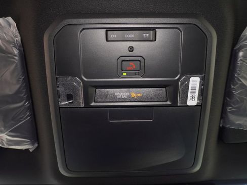 Certified 2026 Toyota Tacoma SR5 image 18