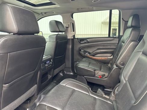 Used 2017 Chevrolet Suburban Premier image 14