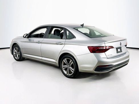 Used 2022 Volkswagen Jetta SE FWD image 7