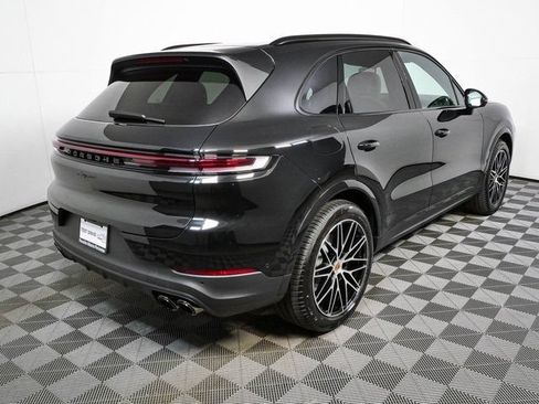 New 2026 Porsche Cayenne AWD/4WD image 28
