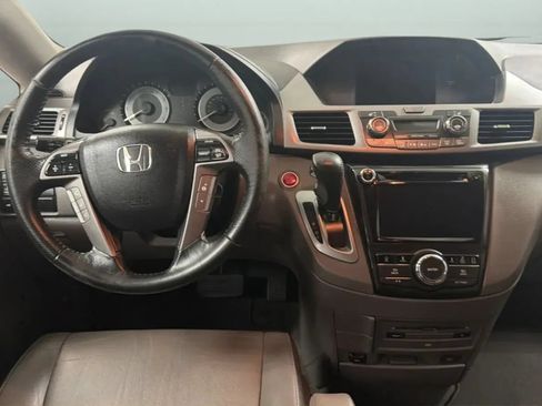 Used 2015 Honda Odyssey Touring Elite image 10