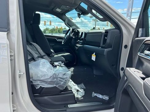 New 2026 Chevrolet Silverado 1500 RST w/ RST Select Package AWD/4WD image 9