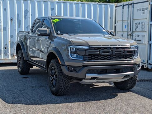 Certified 2025 Ford Ranger Raptor AWD/4WD image 1