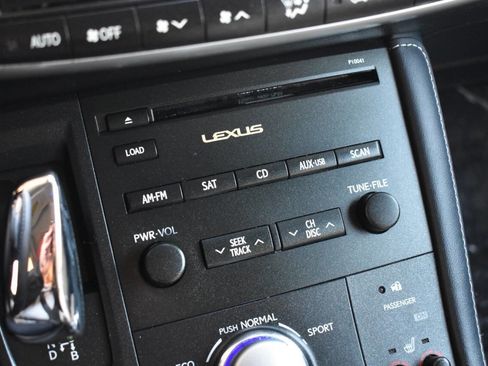 Used 2012 Lexus CT 200h Premium image 30