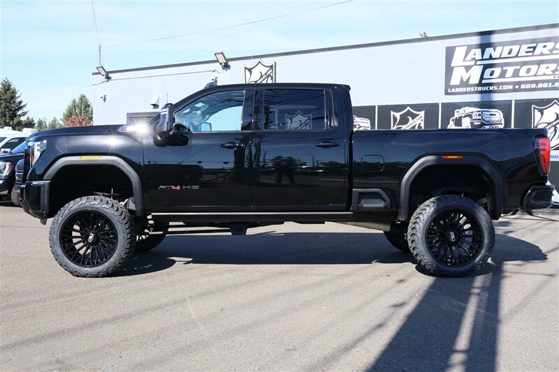 Used 2026 GMC Sierra 3500 AT4 w/ AT4 Premium Plus Package AWD/4WD image 2