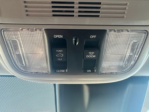 Certified 2020 Honda Odyssey EX-L image 24