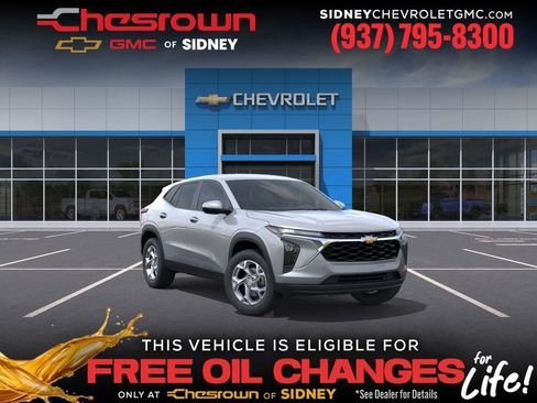 New 2026 Chevrolet Trax LS w/ LS Convenience Package FWD image 1