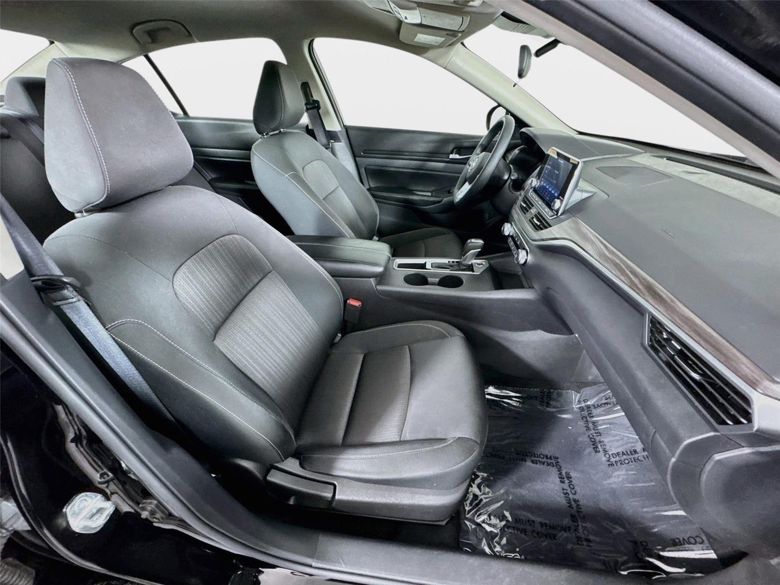 Certified 2025 Nissan Altima 2.5 SV FWD image 25