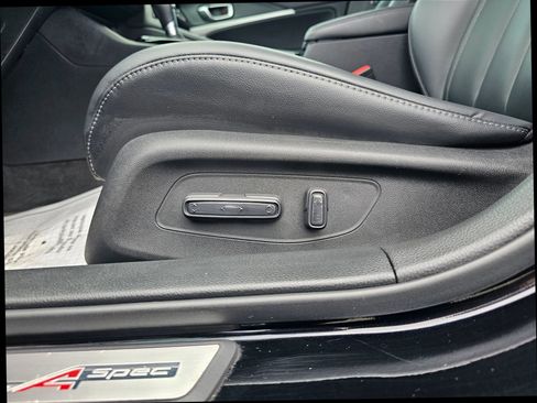 Used 2023 Acura Integra A-Spec image 12