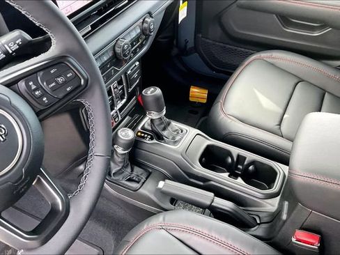 New 2026 Jeep Wrangler Unlimited Rubicon image 8