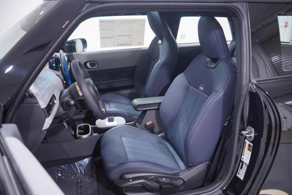 New 2026 MINI Cooper S FWD image 7