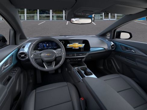 New 2026 Chevrolet Equinox EV LT AWD/4WD image 17