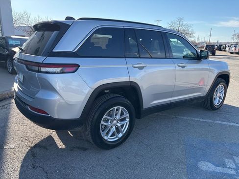 New 2026 Jeep Grand Cherokee Laredo X AWD/4WD image 32
