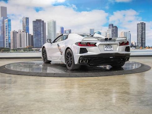 Used 2024 Chevrolet Corvette Stingray Premium Conv w/ Z51 Performance Package RWD image 9