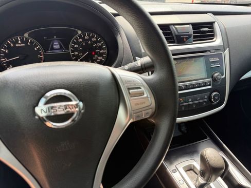Used 2016 Nissan Altima 2.5 S w/ Power Driver Seat Package FWD image 37