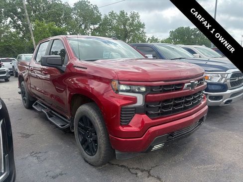 Used 2024 Chevrolet Silverado 1500 RST w/ Dark Appearance Package image 2