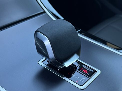 New 2026 Land Rover Range Rover Evoque Dynamic SE image 21