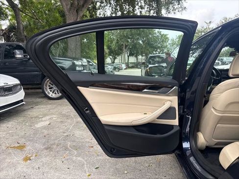 Used 2018 BMW 540i RWD image 17
