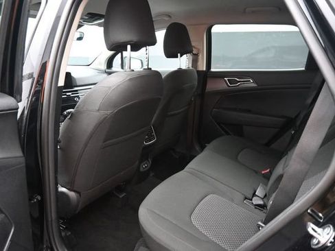 Used 2026 Kia Sportage LX AWD/4WD image 12