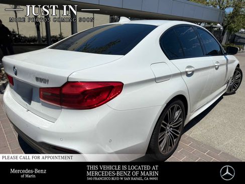 Used 2019 BMW 530i w/ M Sport Package RWD image 5